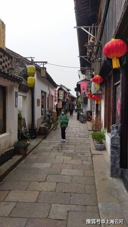 安琪酵母：公司生产经营正常 股价波动受多方面因素影响